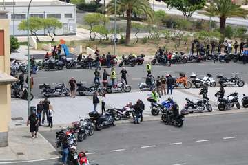 Los moteros recuerdan en Jinámar a sus compañeros fallecidos en al carretera (Foto TA)